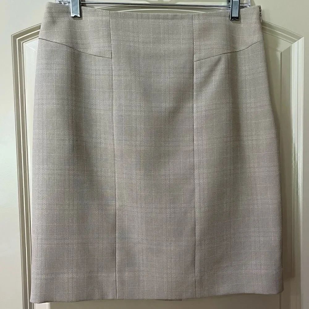 ANNE KLEIN Plaid Skirt Lined Tan Women’s Size 6